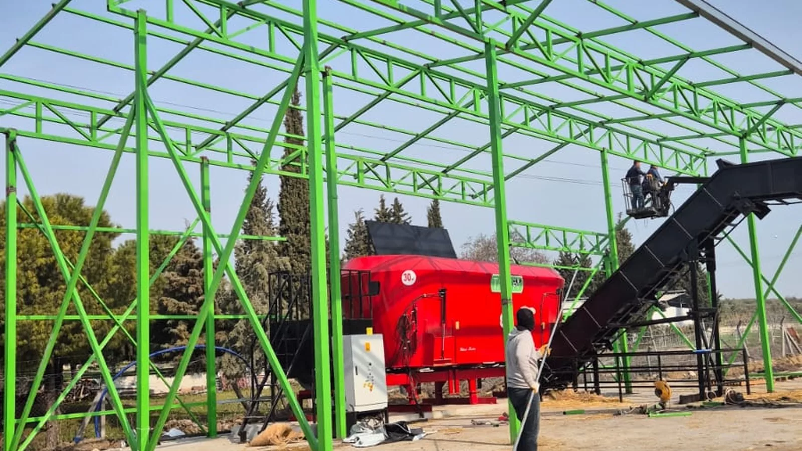 Yem Deposu ve Silaj Yapısı: Planlama Rehberi